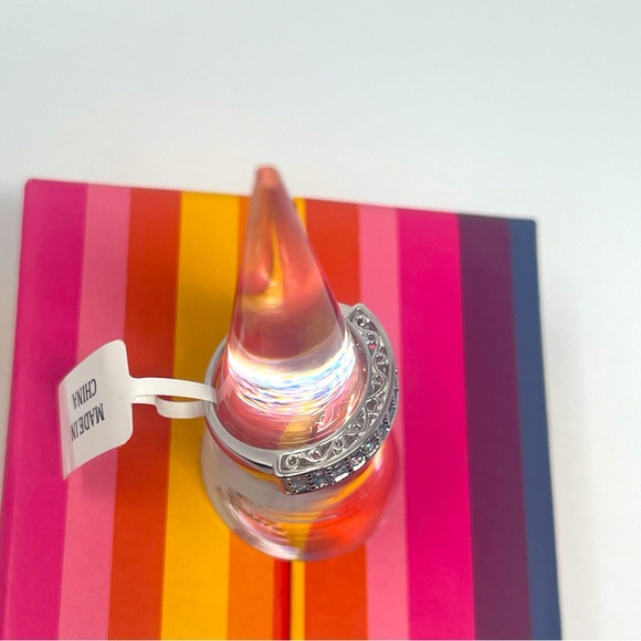 NEW With Tags Sterling Silver Band Ring With Aquamarine (?) Gems Size 7 - Picture 5 of 10